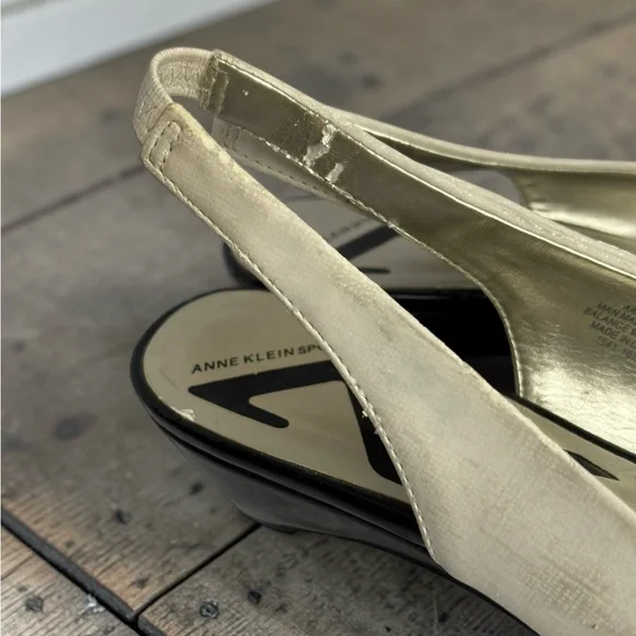 Anne Klein Sport Cream/Black Slingback Peep-Toe Low Heel Pumps - Picture 7 of 9